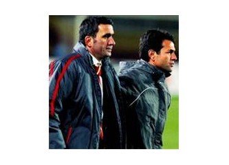 Galatasaray-Fenerbahçe derbisinde teknik adamların pozisyonu