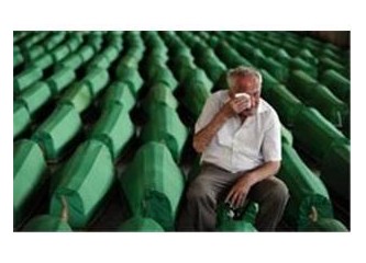 1995 Srebrenitsa Katliamı