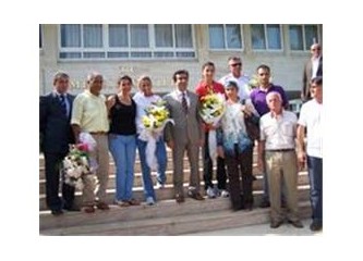 Vali Güzeloğlu'ndan, Avrupa Şampiyonlarına büyük ilgi...