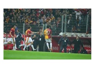 Takıntılı Hagi, yazılan tarihler: Galatasaray: 1- Fenerbahçe: 2