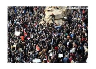 Mısır’da demokratik(!) halk hareketi
