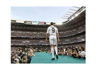 Ronaldo'nun imza töreni