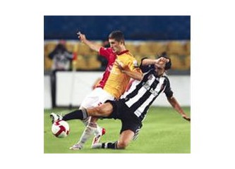 Ağustos böceği ve karınca derbisi!!