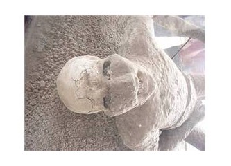 Pompei ve kızkardeşine aşık lanetli imparator!