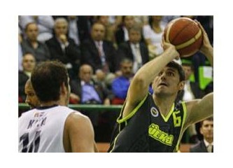 Fenerbahçe Ülker, işi uzattı!