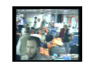 İsrail Gazze'ye yardım götüren gemilere saldırdı! Onlarca ölü var...