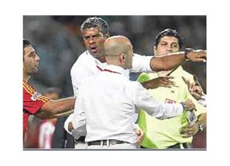 Rijkaard, Lig’in sonunu getiremez!