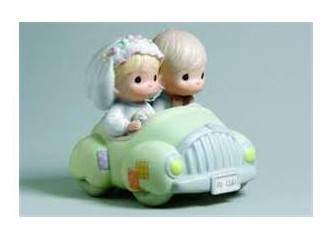 Gelinlik tıuruna Pronovias ve Vakko ile devam ediyoruz..