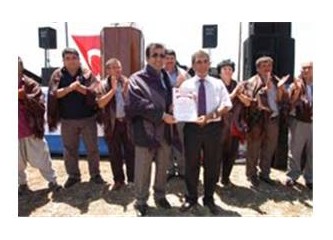 Vali Güzeloğlu, Yör-Türk tarafından Yörük Ağası seçildi