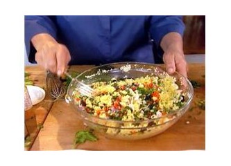 Bulgurlu kuskus salatası