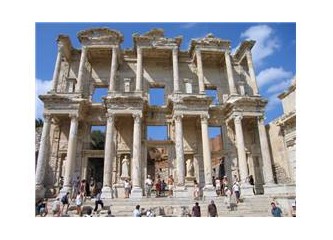 Efes Antik'te dün
