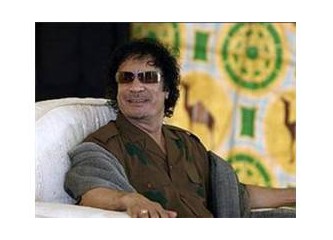 Muammer Kaddafi çıldırmış