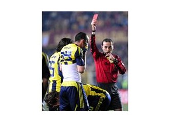 Galatasaray-Fenerbahçe derbisinin fay hatları ve Cüneyt Çakır