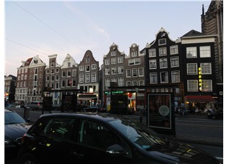 Amsterdam, Tolerans ve Anne Frank