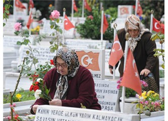 Hayaller beklentiler ve gelecek ölür...
