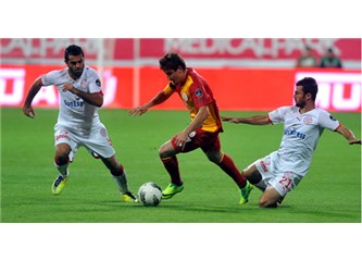 Antalyaspor-Galatasaray: 0-0 (Tatsız tuzsuz yemek gibi)