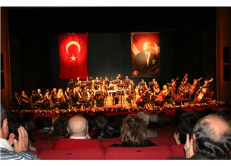 ADSO ve Antalyalılar Ata'yı andı