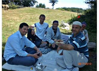 Allah rahmet etsin