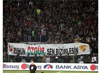 Karşıyaka her sahaya çıktığında bulutların ötesinden sesleniyor Özgür Soylu: 'Kaf Sin Kaf!'