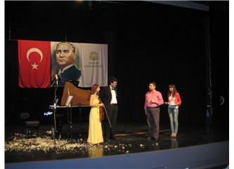 Burcu Göker Concord Orkestrası Konçerto Yarışması'nı kazanıyor.