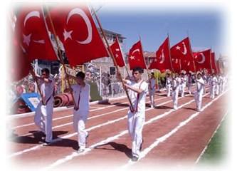 19 Mayıs kutlamaları ve toptancı tarih anlayışı
