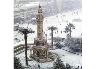 İzmir'e Kar yağdı