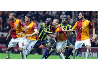 Devreden Önce Fenerbahçe Devreden Sonra Galatasaray....