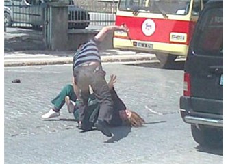 Yine kocanın bıçak darbeleri
