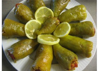 Ağır yaz sıcaklarına hafif iftar mönüsü