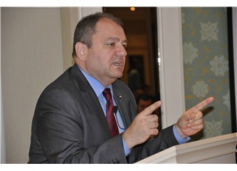 Davutoğlu görevini derhal bırakmalıdır