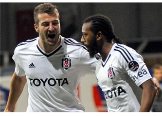 Karabükspor-Beşiktaş: 0-3 (Beş dakikada Beşiktaş)