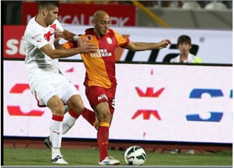 Antalya'da Galatasaray, Galatasaray’da Amrabat farkı!