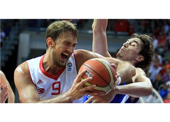 Çek bir ‘Çek‘ havası... Türkiye 81 – 58 Çekoslavakya ( 11/09/2012 ) ( Özetin Videosu Dahil … )