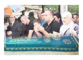 Zeki Paşalı dostları Elmalı'ya sığmadı