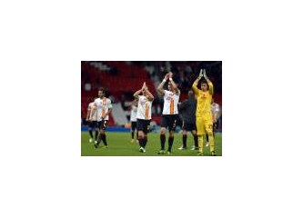 Manchester'da 1 Fener'li