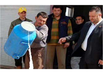 Ak Parti Kongresine Çiğ Süt Dökülecek