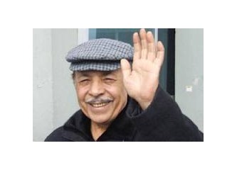 Ne çok Neşet Ertaşçı varmış!
