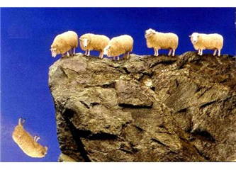 Yetmez ama hayır özeleştiri değildir, mecburi açıklama ve saire üzerine...