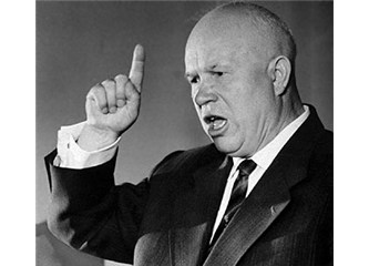 Sovyet diktatörü Nikita Kruschev'in Batı Dünyasına tehdidi :"Sizi gömeceğiz!"