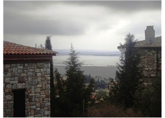 Dağa Kaçtım -Bereketli Menderes'in çocukları; Atburgazı - Domatia (Eski Doğanbey) Karina ve İlyas Be