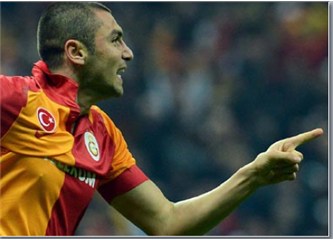 Galatasaray, Burak Yılmaz’la güldü!  (Manchester United’ın sadece adı vardı!)