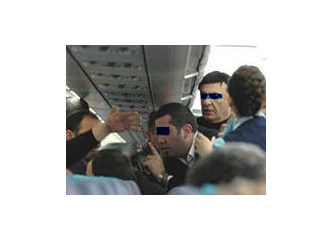 THY Uçağında kavga