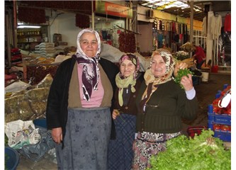 Onlar 60 Yaşı geçmiş Emektar Pazarcılar…