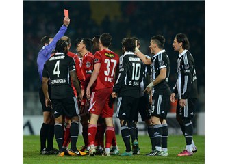 Rakiplerinin 10 kişi kalmasına rağmen kazanamayan Beşiktaş şanssızlığını kırdı