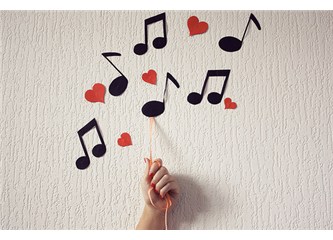 Müziğin Aşkla Dansı