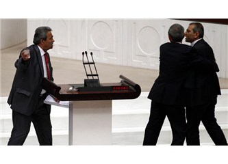 Kamer Genç'in sözlerinde yadırganacak ne var ?