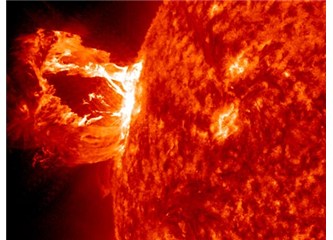 Güneş patlamaları neden olur ve bizi nasıl etkiler?