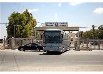 Refah sınır kapısından bakınca Mısır ihtilali