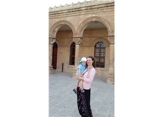 Mardin: gündüz seyranlık, gece gerdanlık şehir