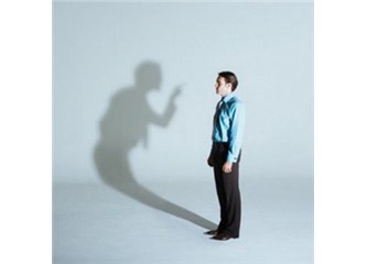 Kendimizin aynası olup, dışarıdan seyretmek